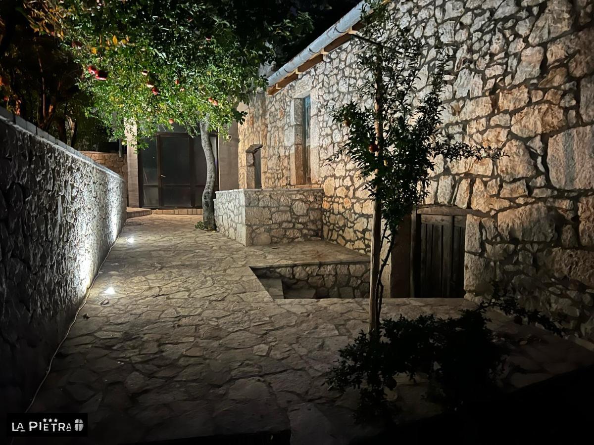 La Pietra Family Hotel Medjugorje Exterior photo