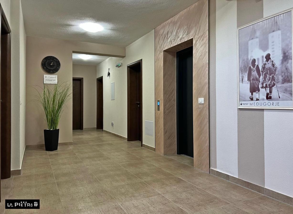 La Pietra Family Hotel Medjugorje Exterior photo