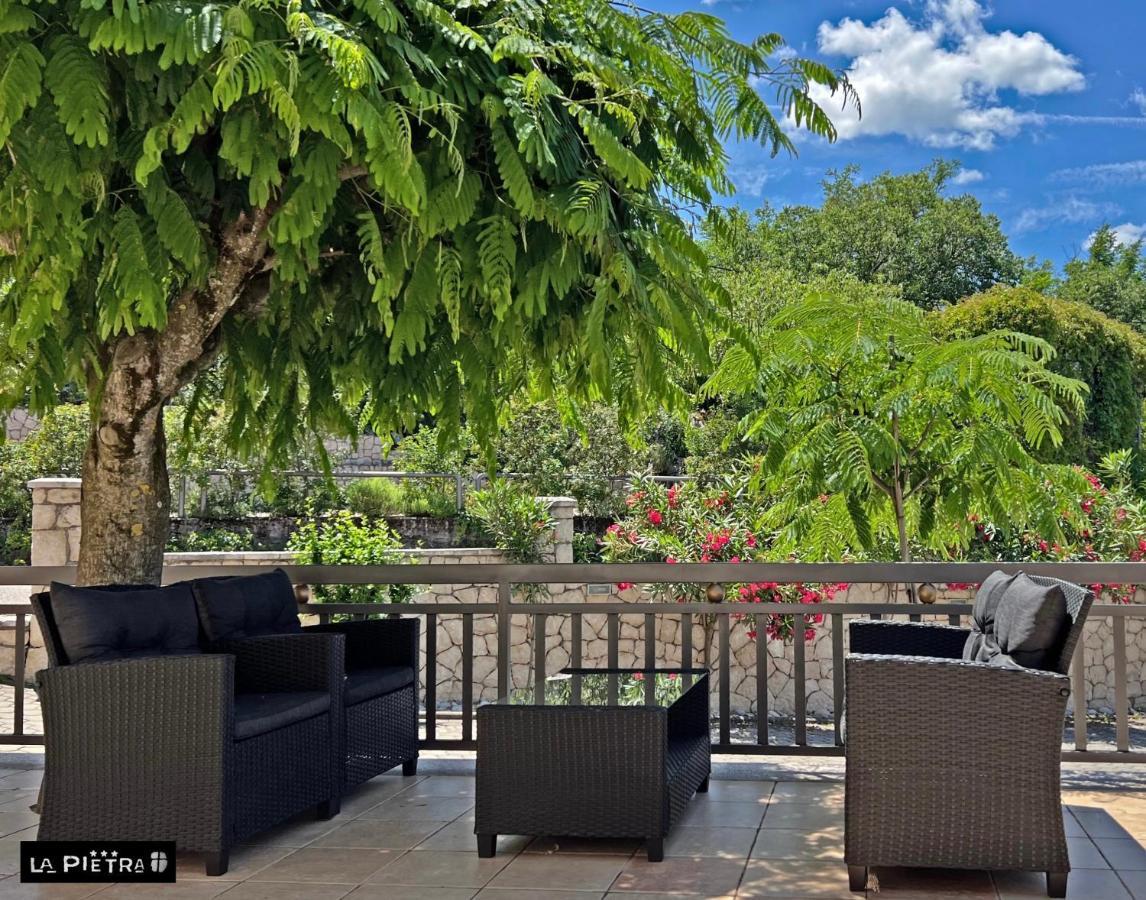 La Pietra Family Hotel Medjugorje Exterior photo